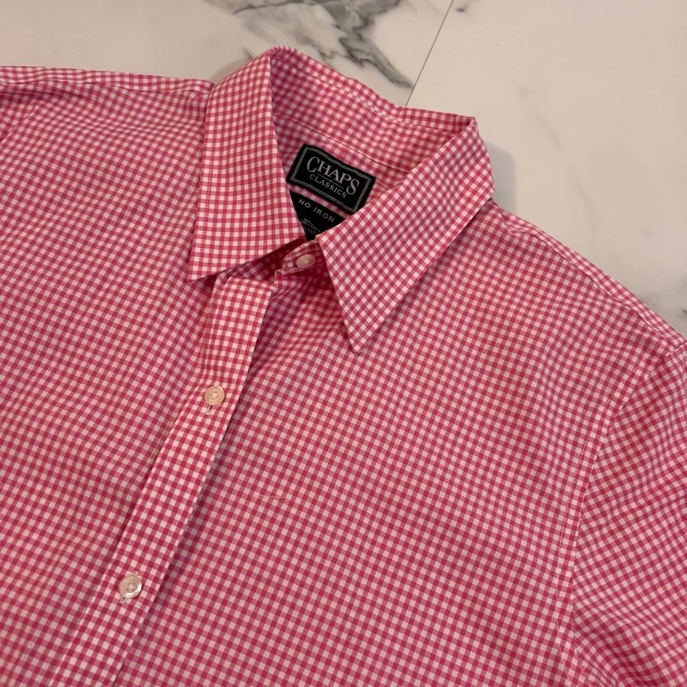 💕Chaps💕 Pink Gingham Button Down Shirt - Picture 2 of 5